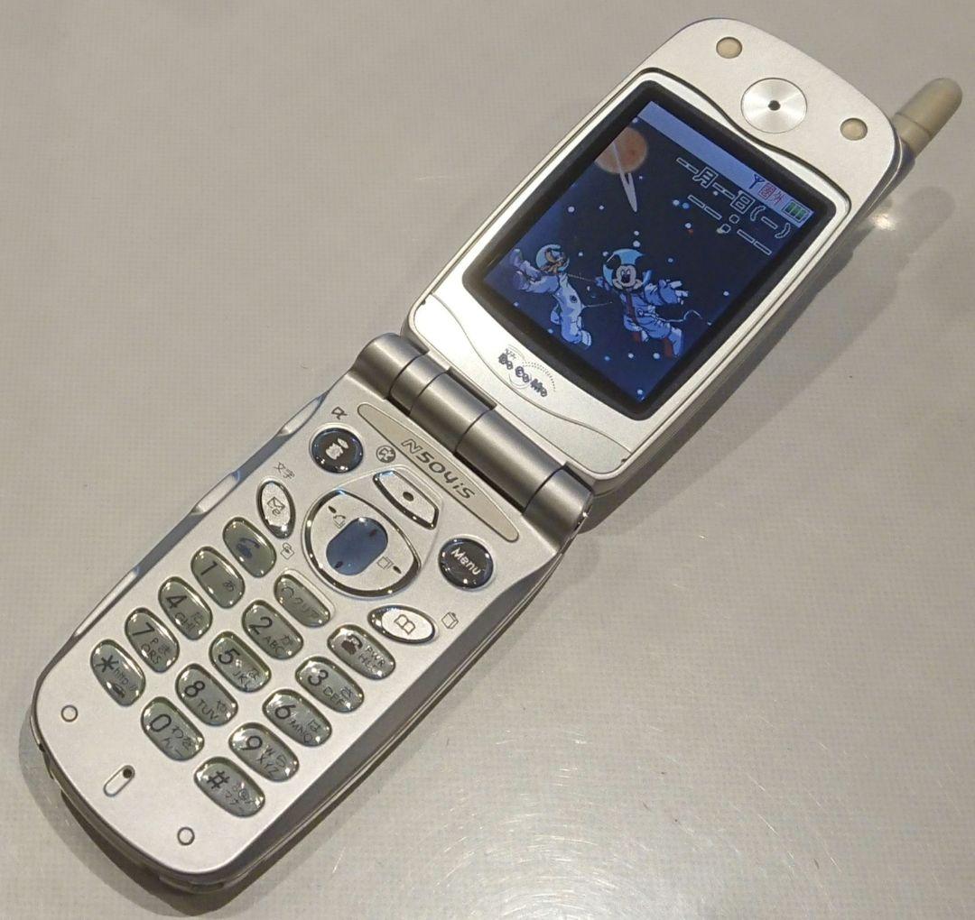 美品 レア ドコモ docomo N504is silver シルバー ガラケー