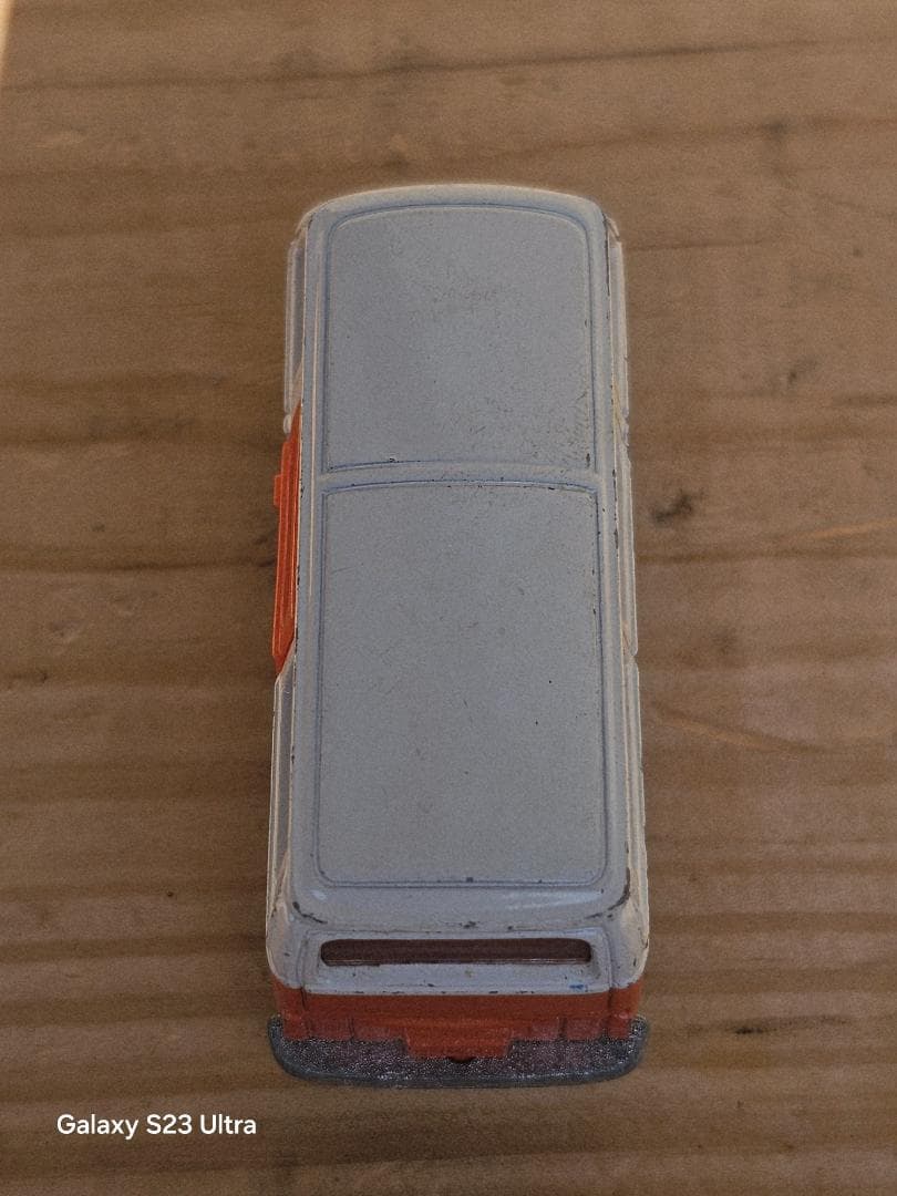 トミカ Volkswagen Type II ミニカー１９７７年、PREMIUM