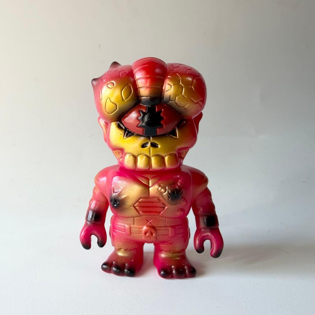 リアルヘッド　アクロカイザー　ミニ　ソフビ　フィギュア　ピンク
